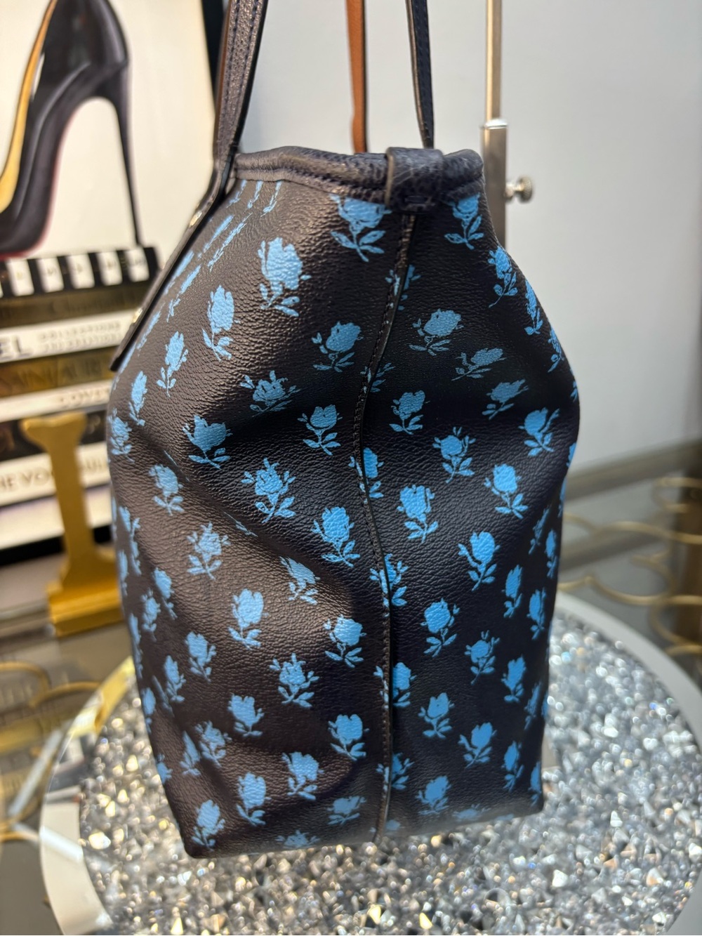 Coach 2016 City Zip Tote in the Badlands Floral print EUC - Picture 7 of 14